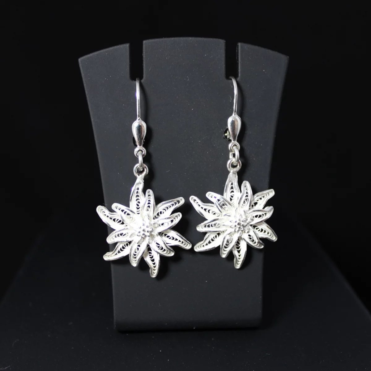Schmuck aus dem Atelier Geissbühler
